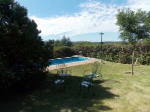 agua-de-oro-sierras-chicas-gran-vista-casa-3-dorm-o-2d-escritorio